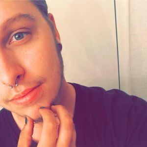 Meet your Posher, Alex